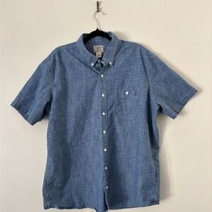 Classic L.L. Bean Denim Blue Casual Button Down Shirt
XL Tall